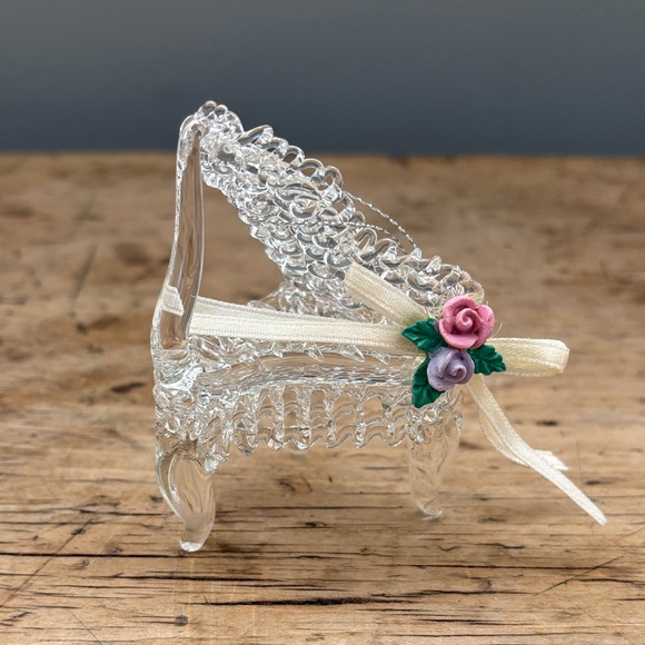 Two Ministure Spun Glass Clear Christmas Piano Ornaments - Picture 3 of 4